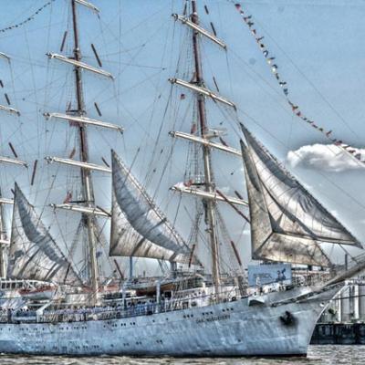 15.e Schoeneberger Segelschiff